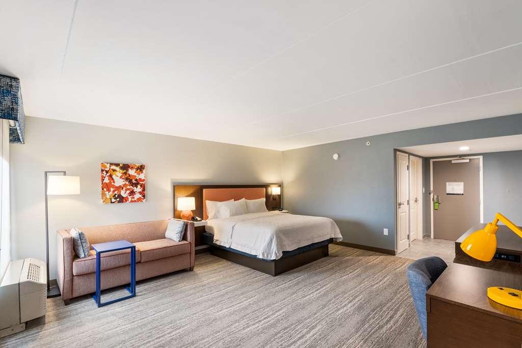 Hampton Inn Winchester Room photo