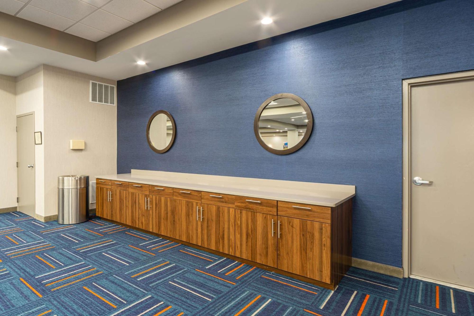 Hampton Inn Winchester Exterior photo